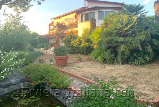 SCA V 034, Villa con piscina e giardino a Scalea
