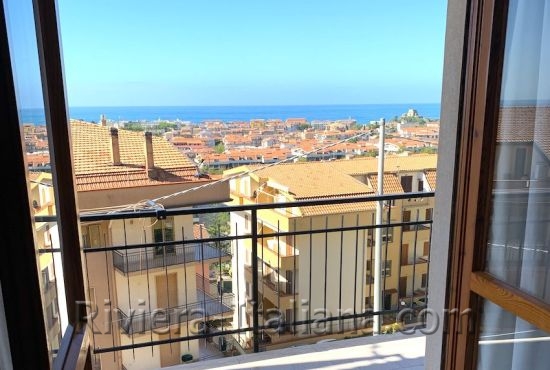 SCA 278, Apartment with sea views and garage in Scalea