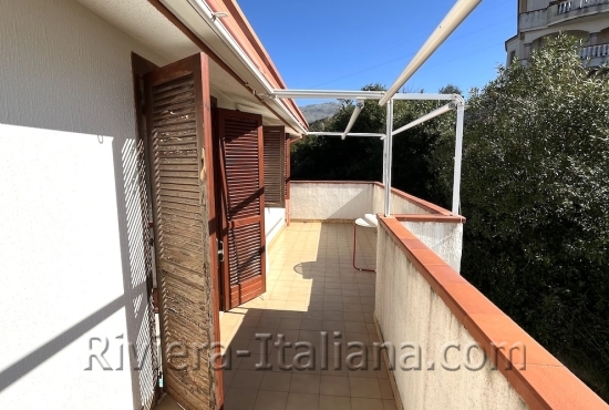 Bilocale panoramico nel centro di Scalea