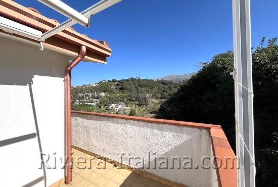 Bilocale panoramico nel centro di Scalea