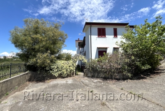 Appartamento con giardino a San Nicola Arcella