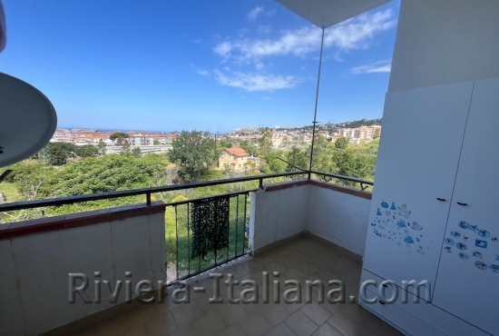 Bilocale con vista mare a Scalea
