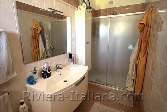 Villa con vista mare sulla costa tirrenica