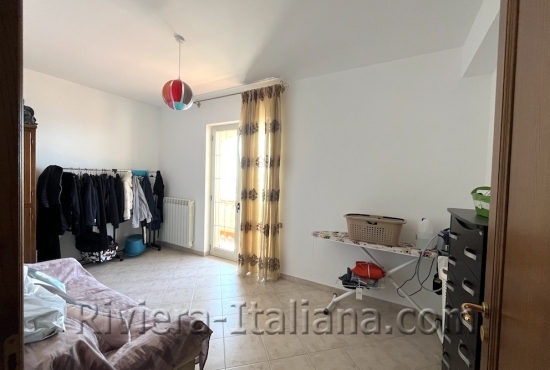 Villa con vista mare sulla costa tirrenica