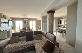 Villa con vista mare sulla costa tirrenica