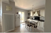 Villa con vista mare sulla costa tirrenica