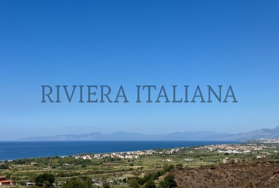 Terreni agricoli con vista mare a Cirella